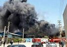 آتش‌سوزی گسترده در انبار چسب تهران