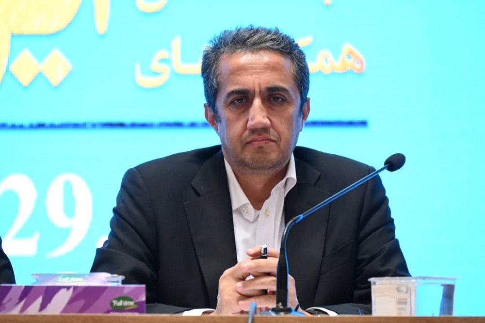 به گزارش گویای خبر معاون وزیر و رئیس هیأت عامل ایمیدرو در سومین اجلاس همکاری‌های ایران و آفریقا در محل اجلاس سران، اظهار داشت: تحولات اقتصادی در قاره آفریقا ضروری است و ملت‌هایی که ریشه‌های تمدنی مشترک و ظرفیت‌های مکمل یکدیگر دارند، باید فصل جدیدی از همکاری‌های اقتصادی، صنعتی و معدنی را آغاز کنند.